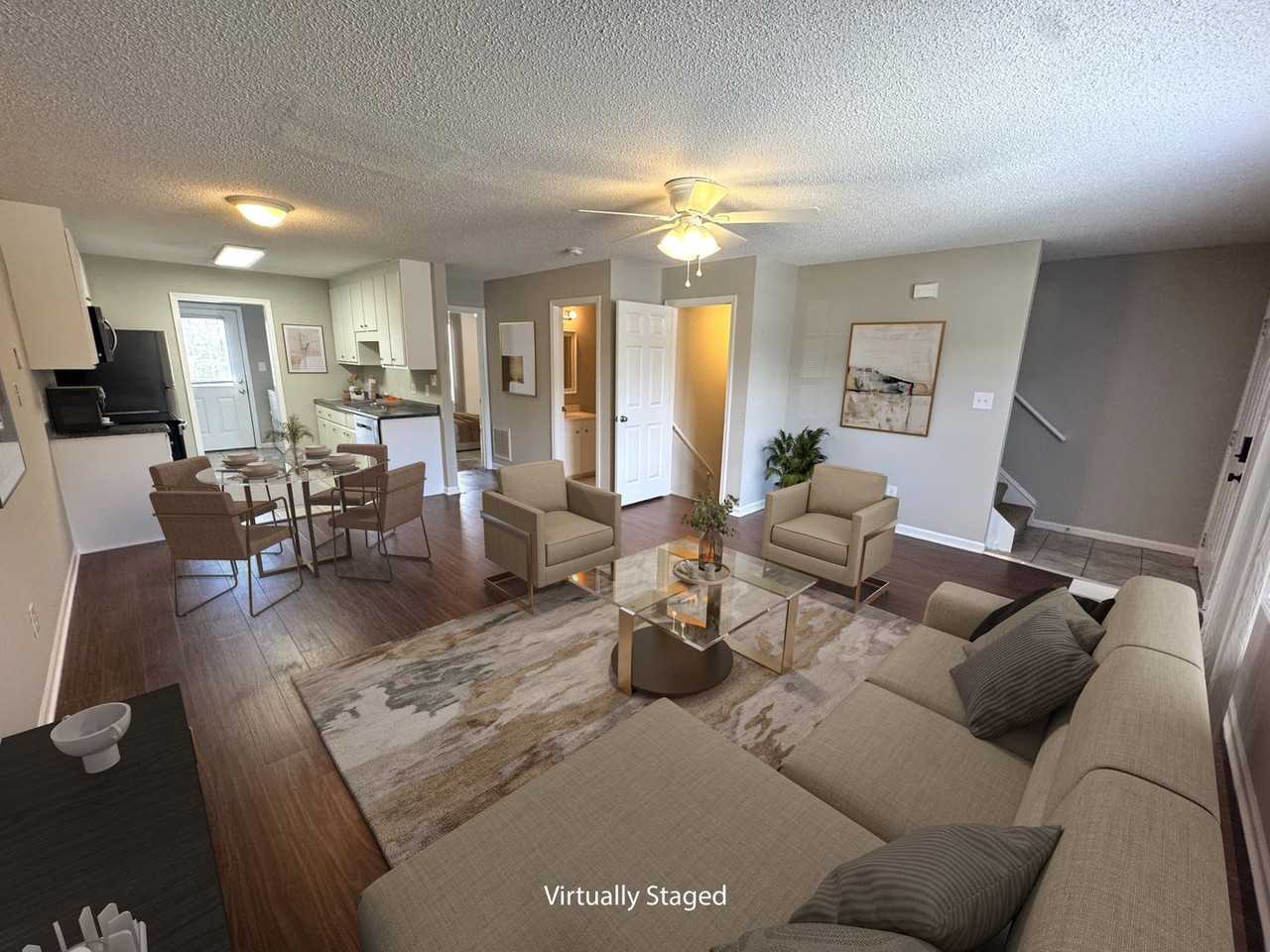 PINEVIEW TOWNHOMES - Photo 3 of 33