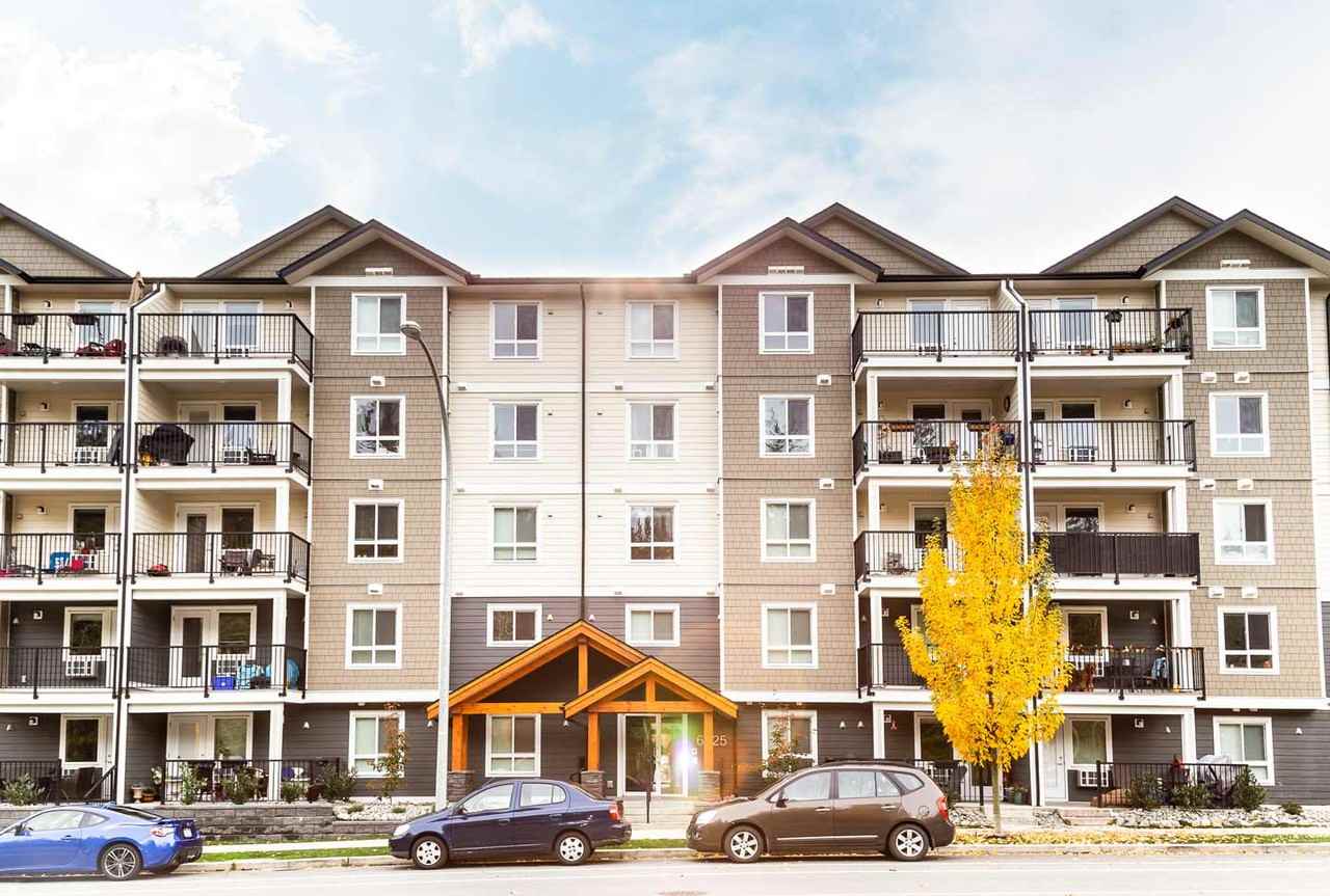 Longwood Landing - Photo 2 of 18