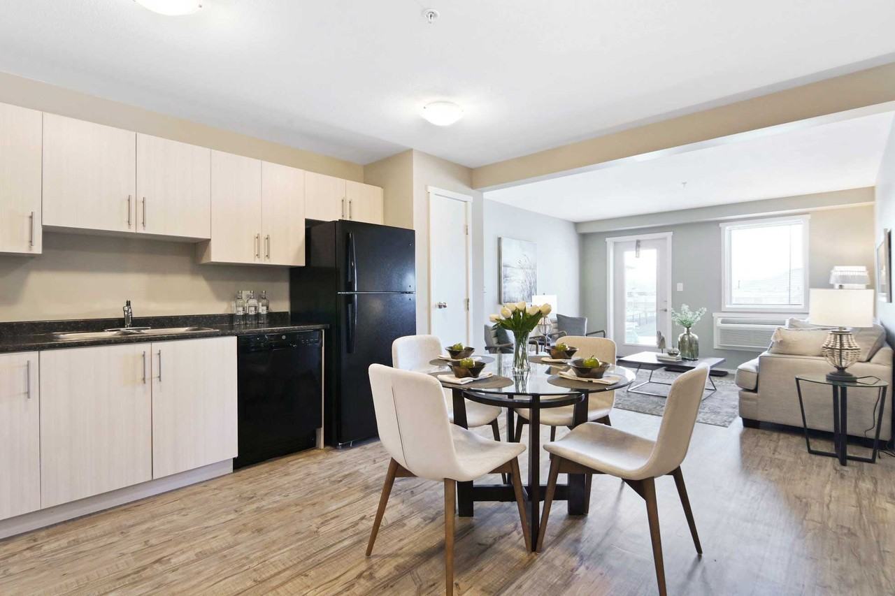 Fourwinds Crossing - Photo 4 of 18