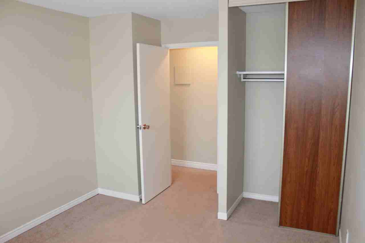 Pleasantville Apartments - Photo 6 of 8