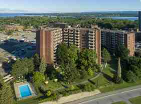 Lincoln Park Tower - Photo 1 of 1