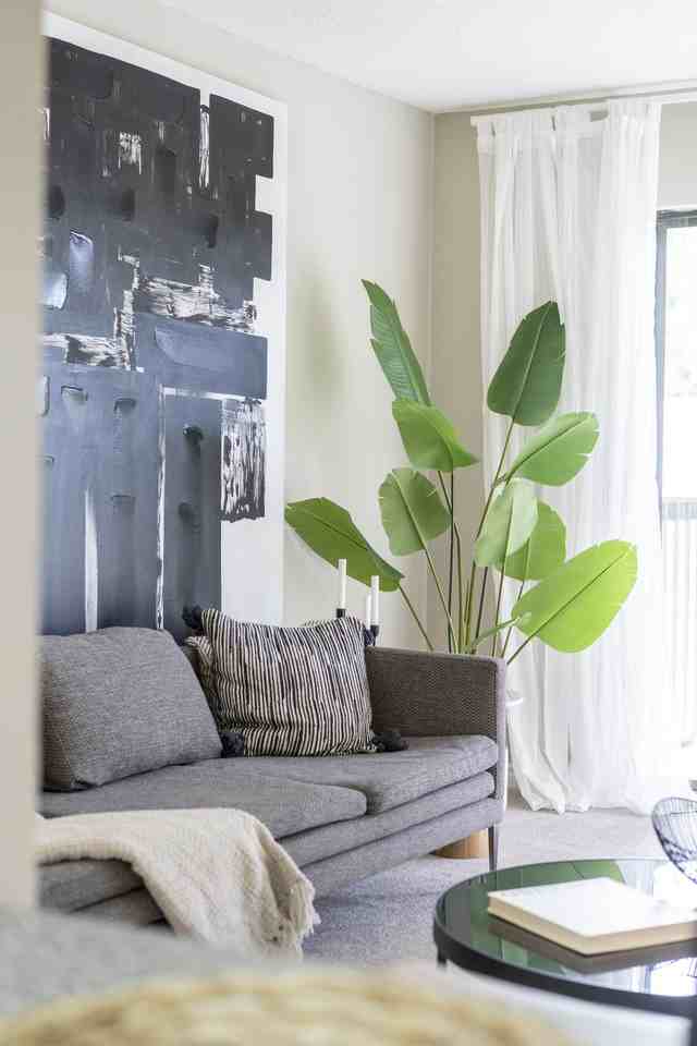 Surrey Gardens - Photo 3 of 39