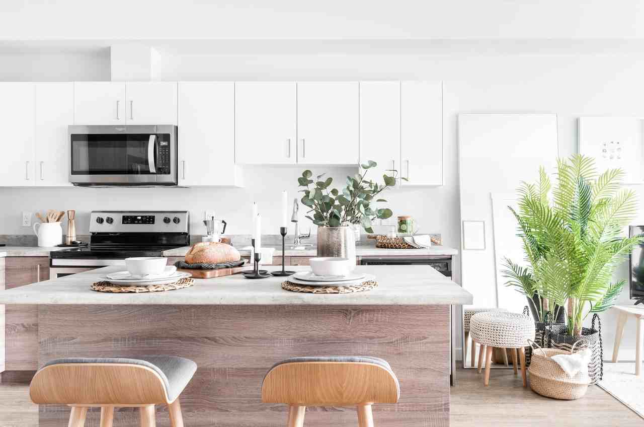 Hub at Pacific Station - Photo 3 of 13