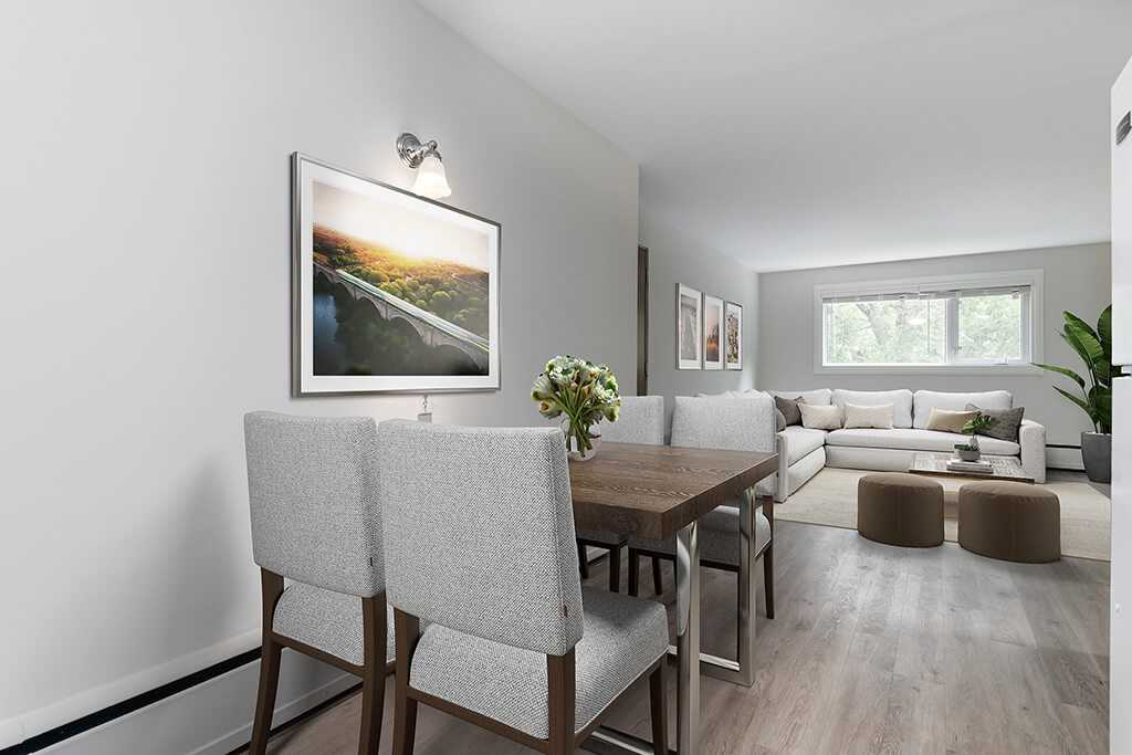 Crestwood Apartments - Photo 3 of 26