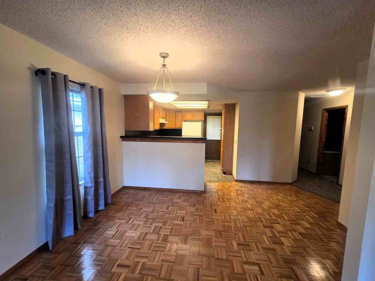 2060 E Belmont St #1 - Photo 6 of 17