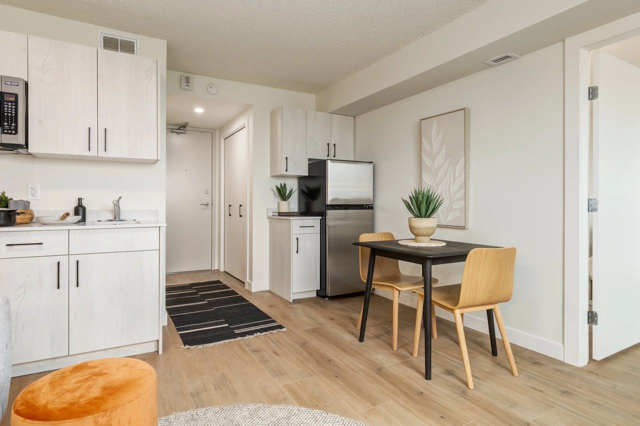 The SunRise - Photo 7 of 50