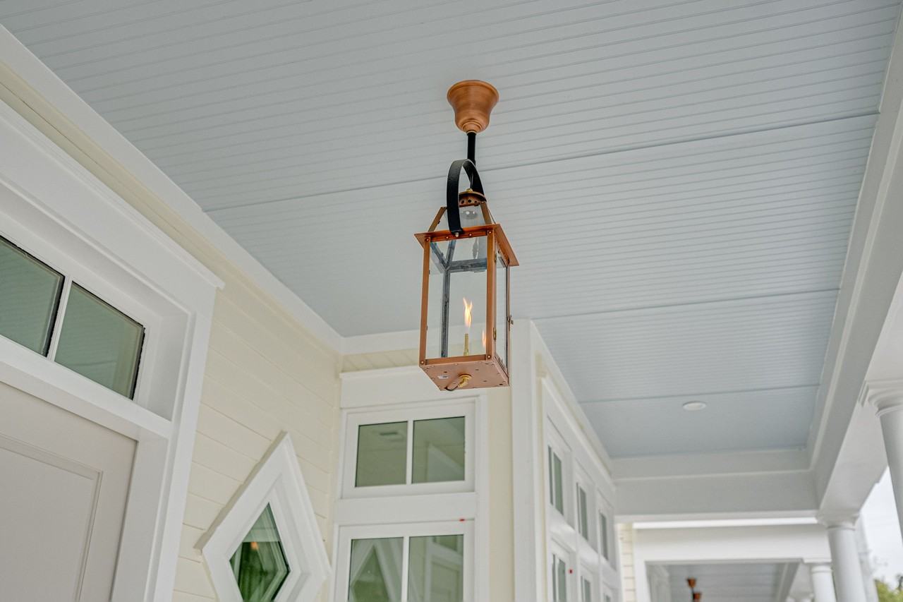 302 W 38th St #1 - Photo 4 of 28