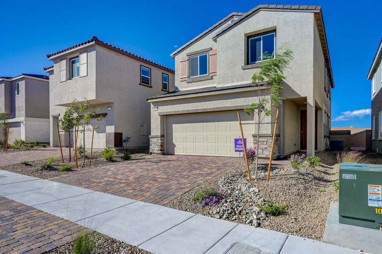 8484 W Agate Ave #1 - Photo 2 of 50