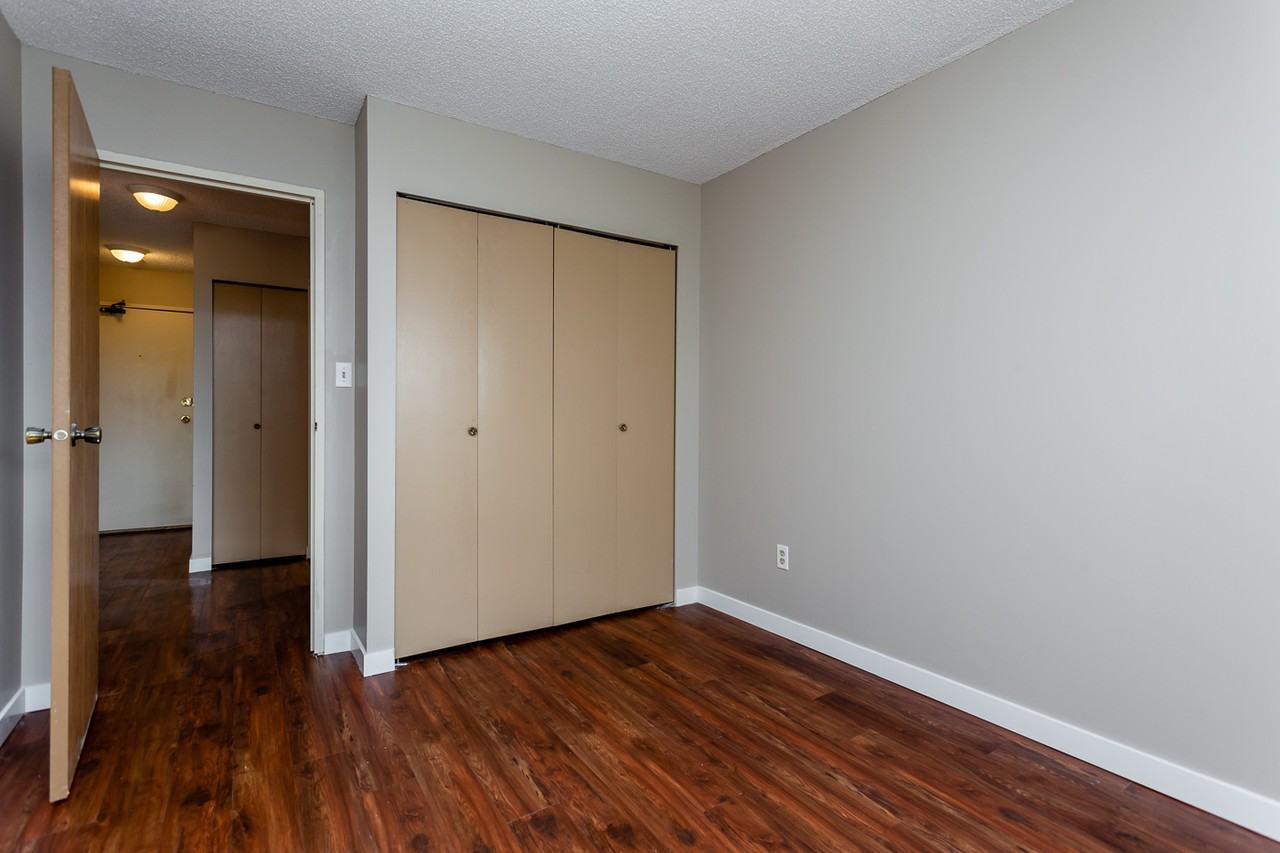 Elmwood Apartments - Photo 5 of 9