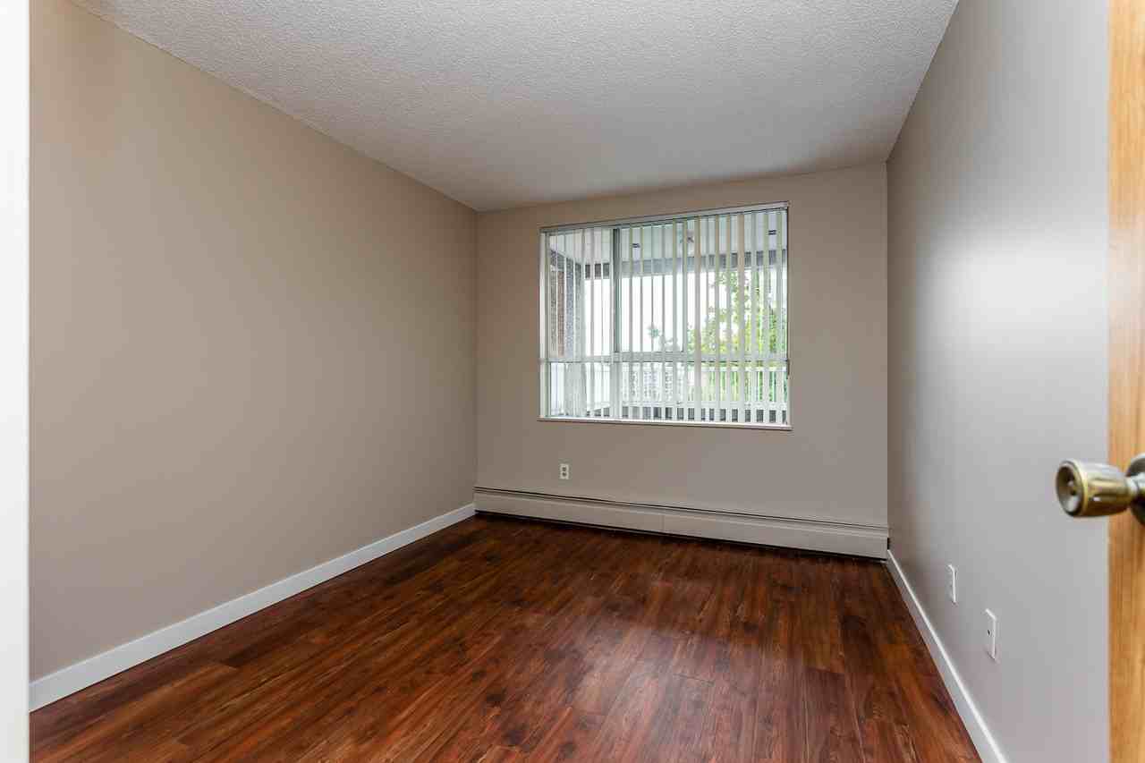 Elmwood Apartments - Photo 6 of 9