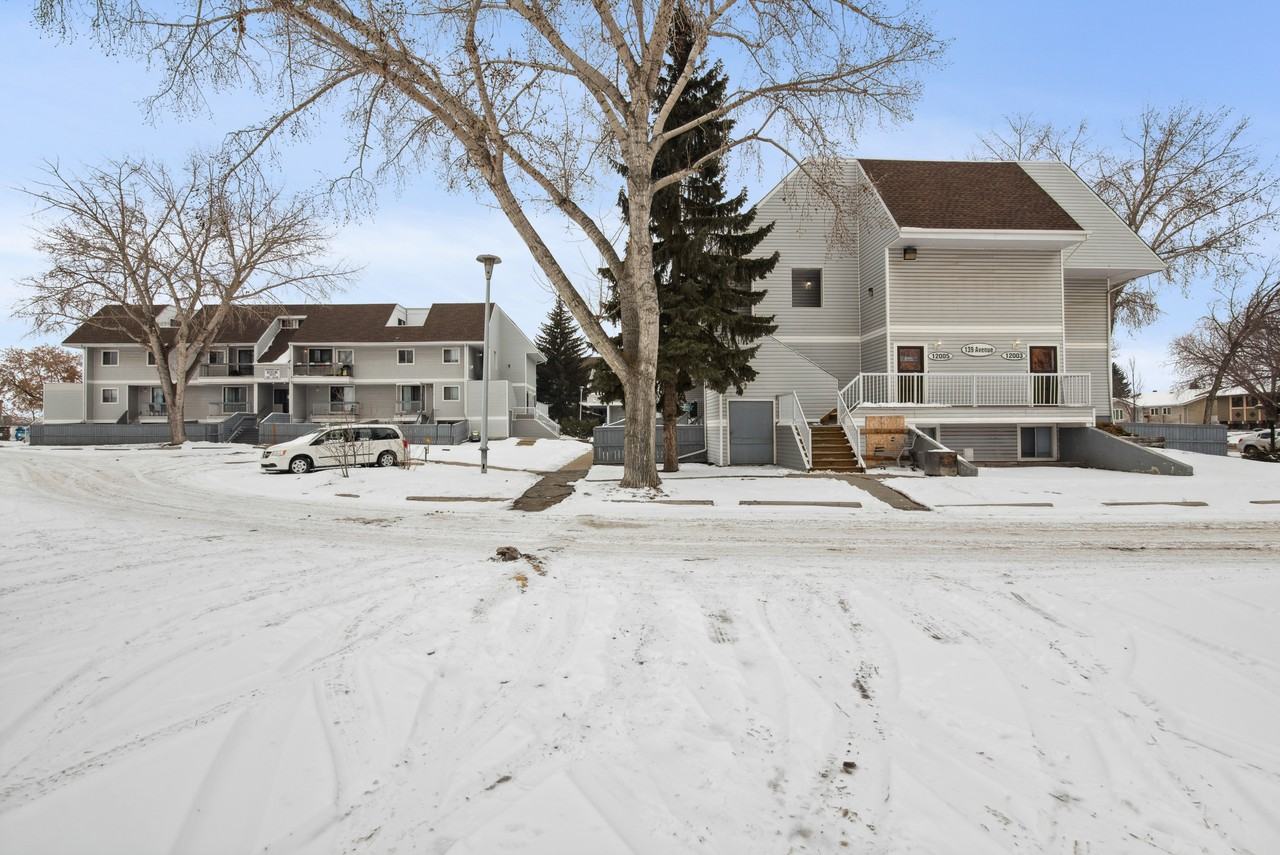 Deerwood Place - Photo 2 of 50