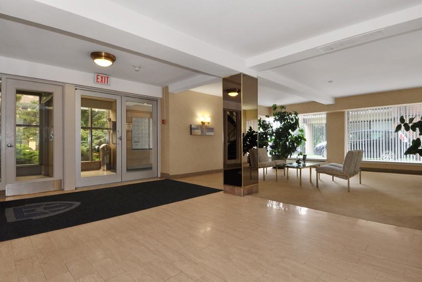 Skyliner - Photo 6 of 14