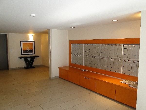 Yorkshire Apartments - Photo 5 of 8