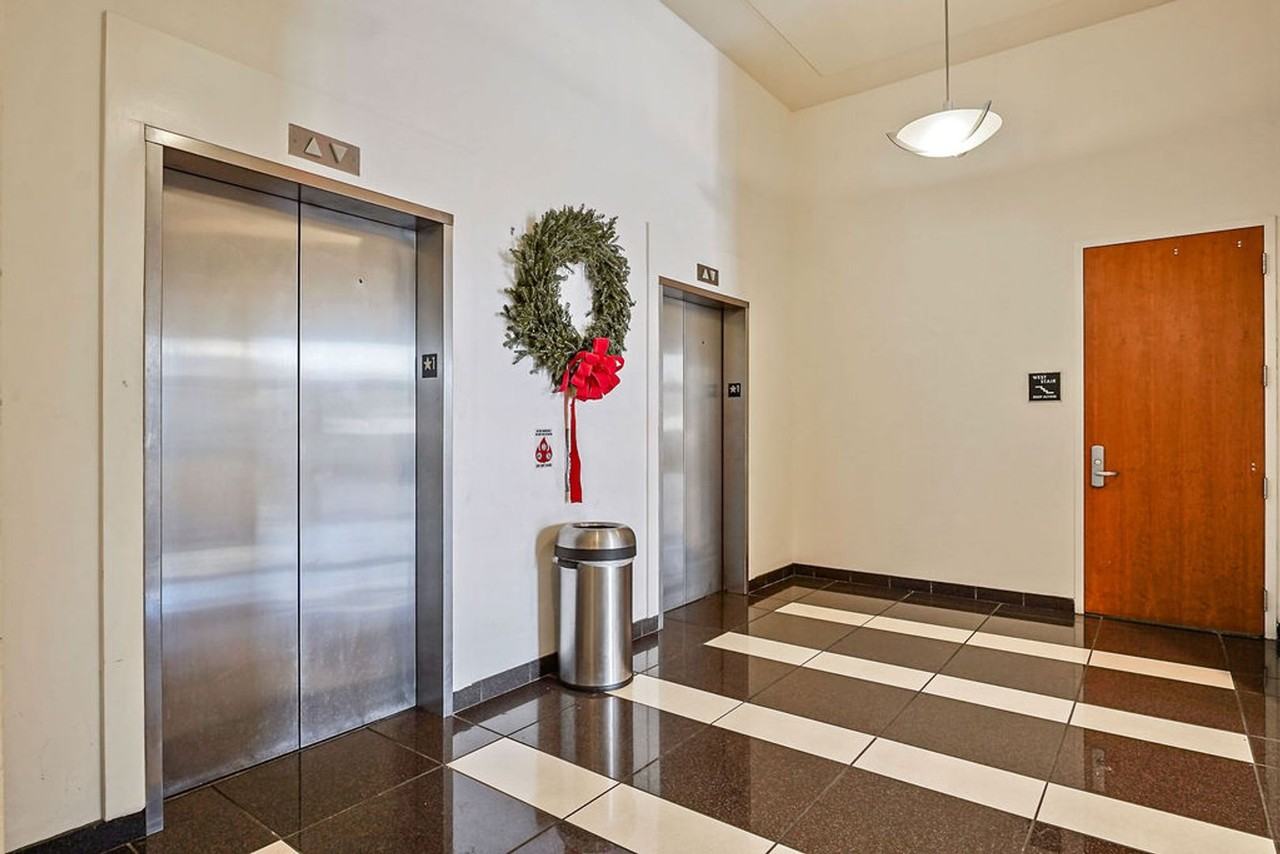 1831 28th Ave S - Photo 5 of 41