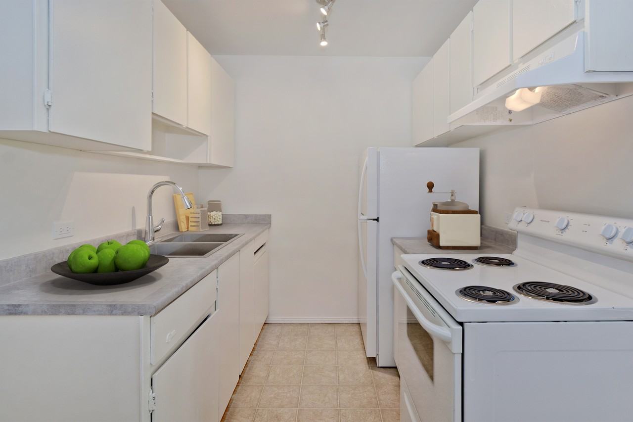 Flintridge Place - Photo 6 of 13