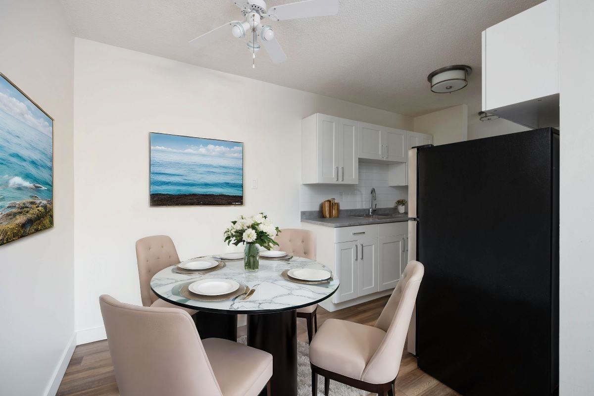 Heatherton Apartments - Photo 2 of 6