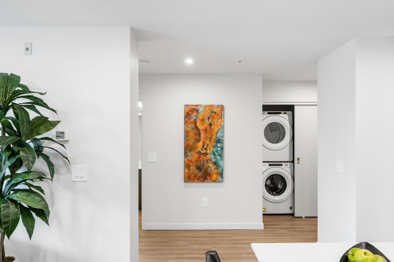 The Vue - Photo 5 of 12