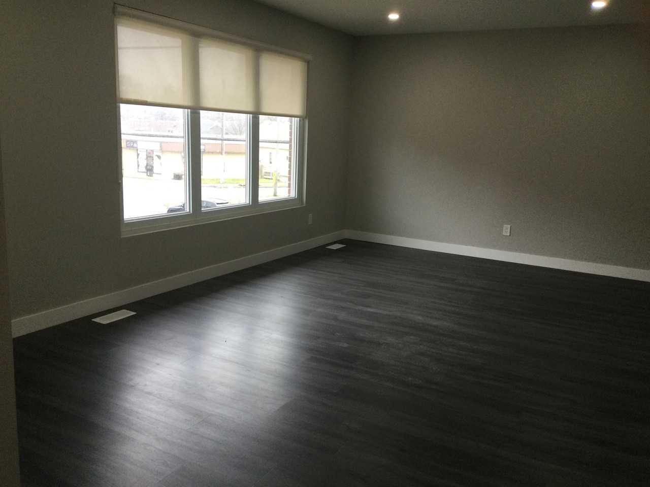 Wharncliffe Rd. N. 232 - Photo 3 of 16