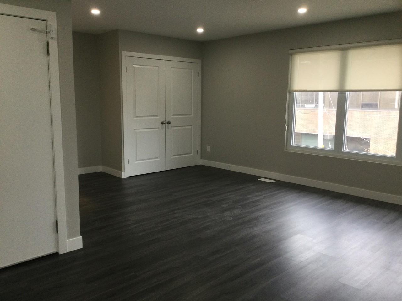 Wharncliffe Rd. N. 232 - Photo 4 of 16