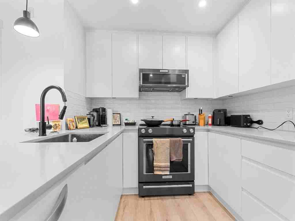 2180 Kelly Ave - Photo 2 of 30