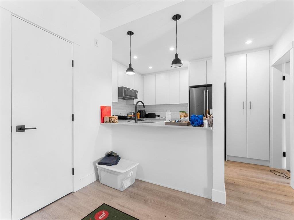 2180 Kelly Ave - Photo 5 of 30