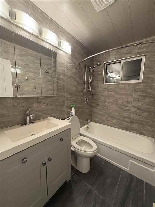 15 Canberra Rd - Photo 4 of 11