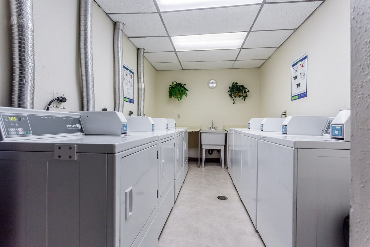 Greystone Apartments - Photo 4 of 11