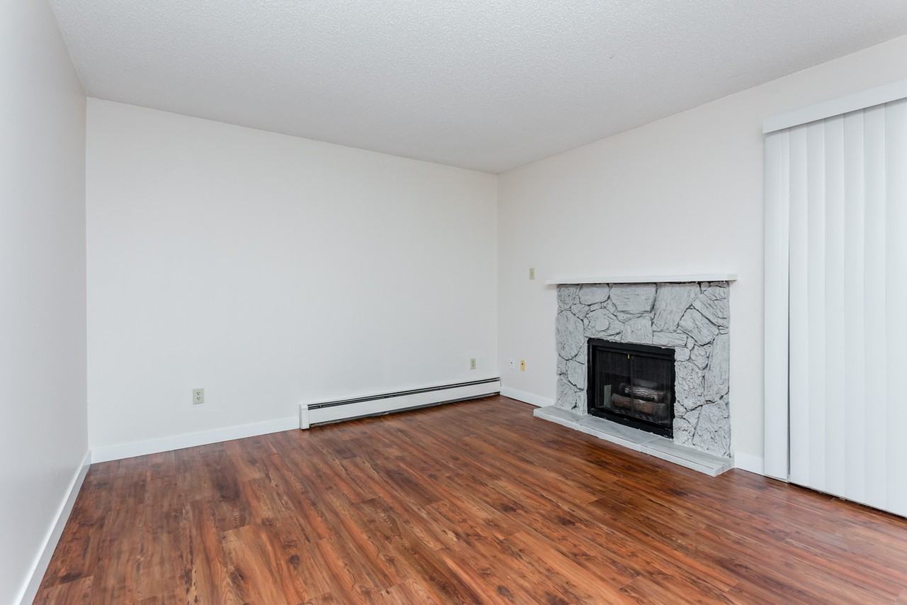 Greystone Apartments - Photo 6 of 11