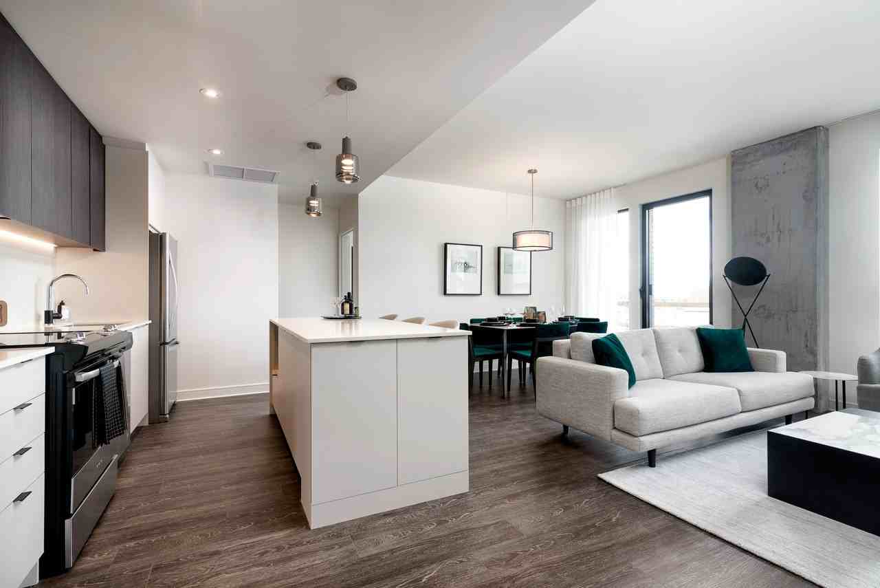 Central Parc Laval - Photo 2 of 18