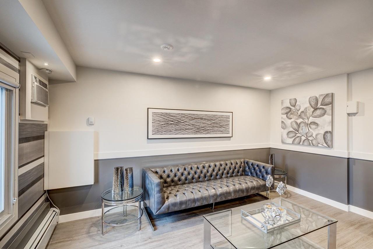 Capital View Tower - Photo 5 of 23