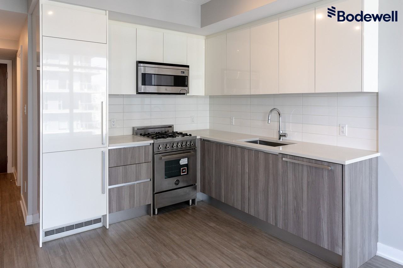 The Park Metrotown - Photo 3 of 25