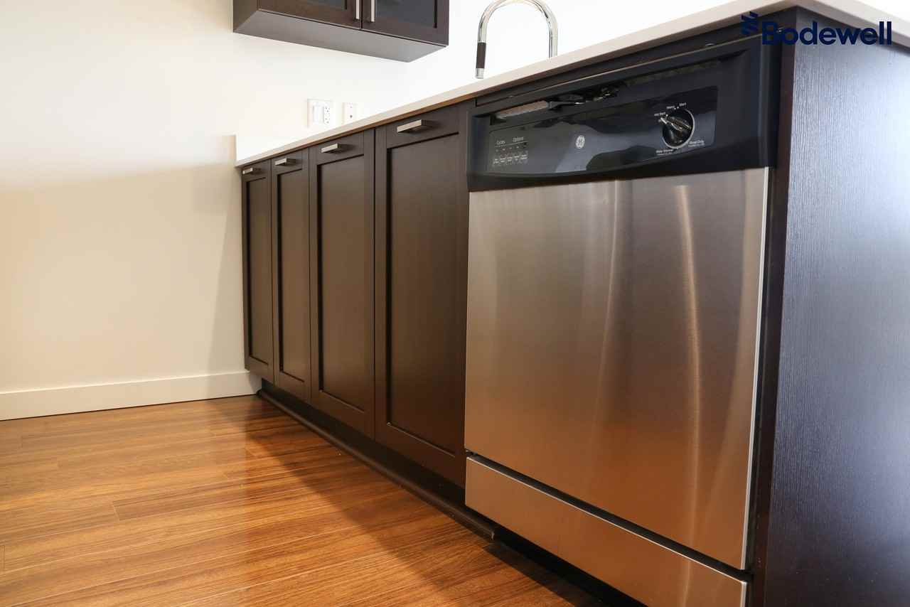 4815 Eldorado Mews - Photo 3 of 16