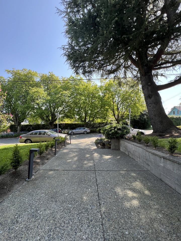 Blue Water Towers - Photo 3 of 9