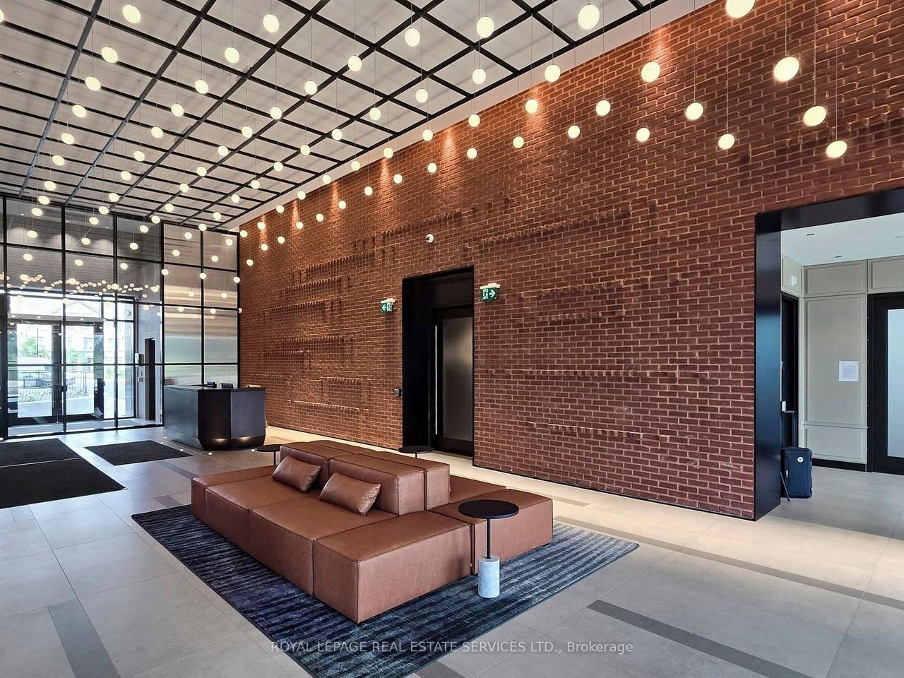 Upper West Side Condos [3200 - Photo 3 of 50