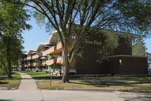 featured image of 800 Roanoke St