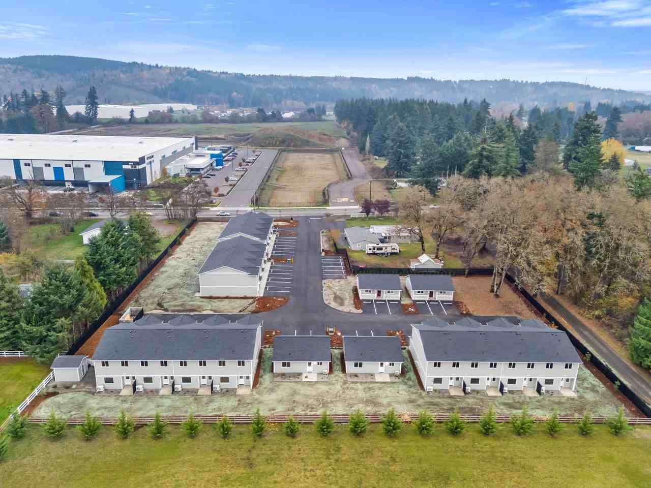 2995 Yaro Ln #2995E - Photo 4 of 28