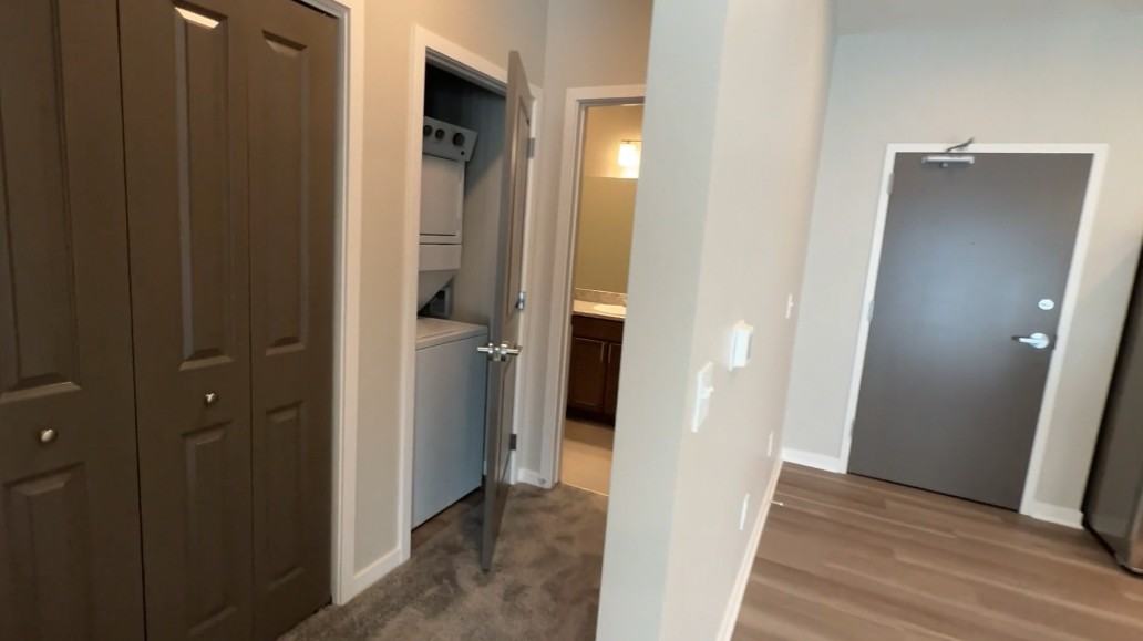 2752 East 5th Avenue #526 - Photo 4 of 8