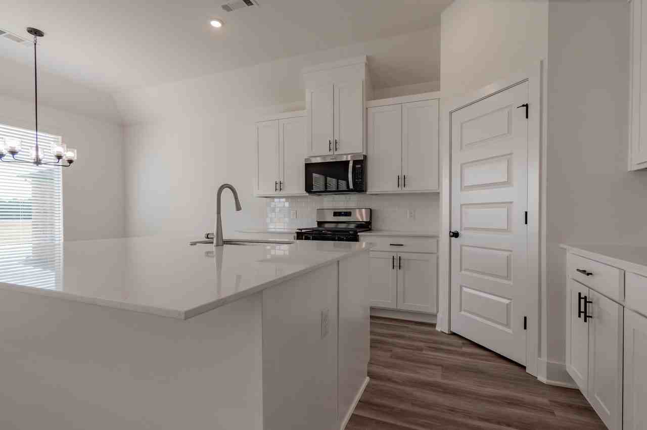 417 W Gosling Islw Rd #1 - Photo 4 of 15