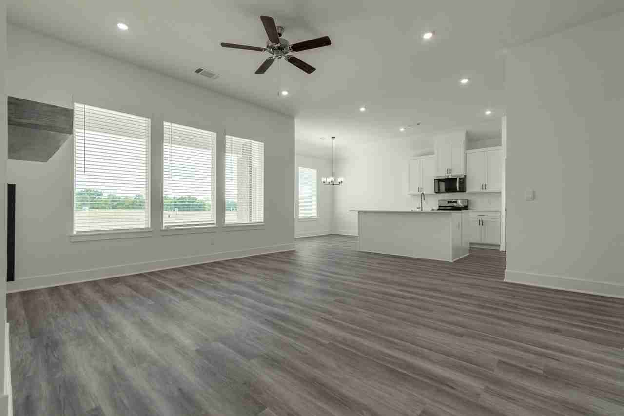 569 West Gosling Isle #1 - Photo 3 of 23