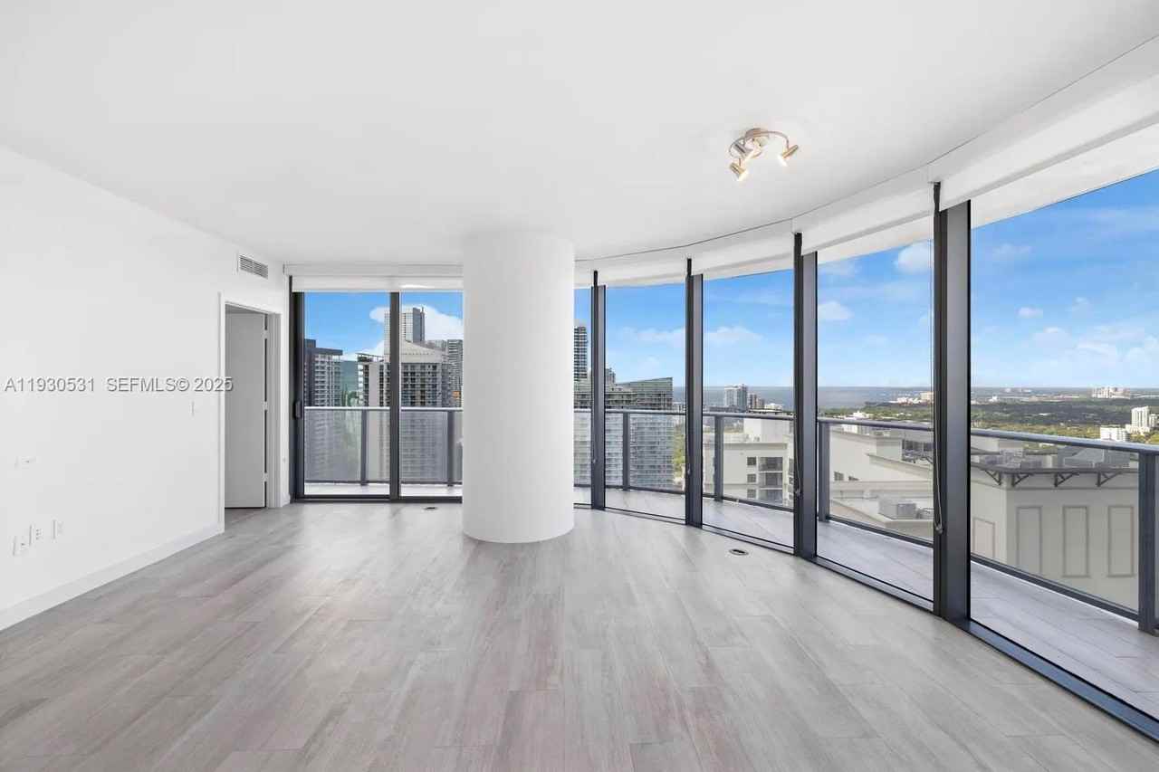 SW 10th St & S Miami Ave - Photo 5 of 17