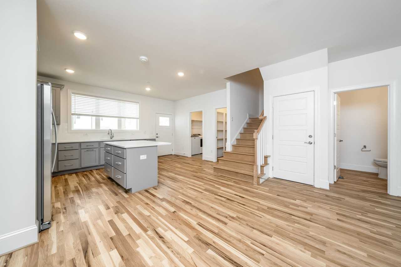 3819 Sperry Land Ct #1 - Photo 7 of 31