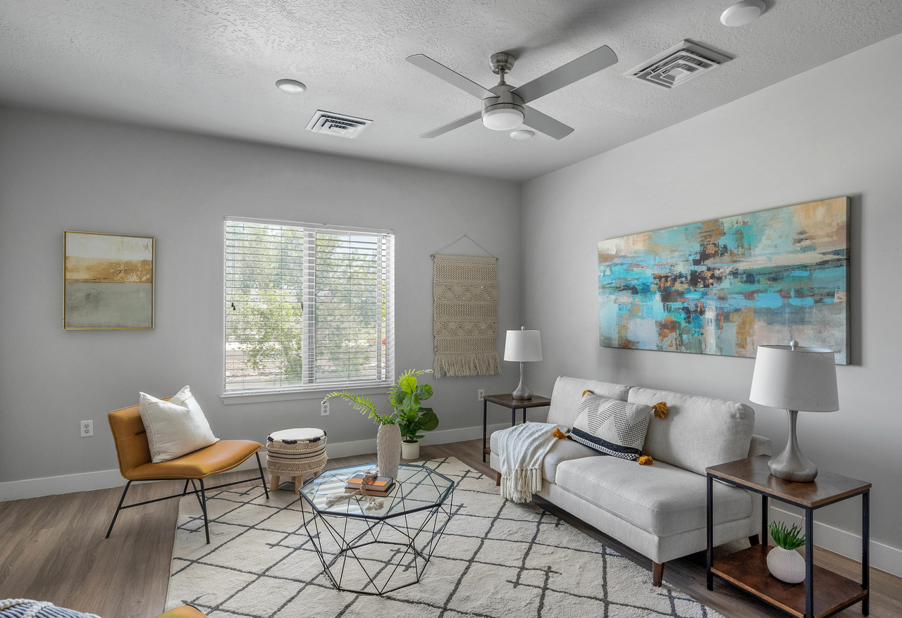 Grand at Midvale - Photo 2 of 22