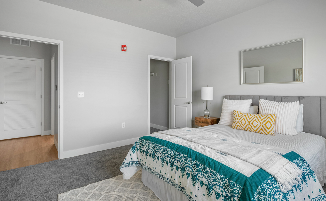 Grand at Midvale - Photo 3 of 22