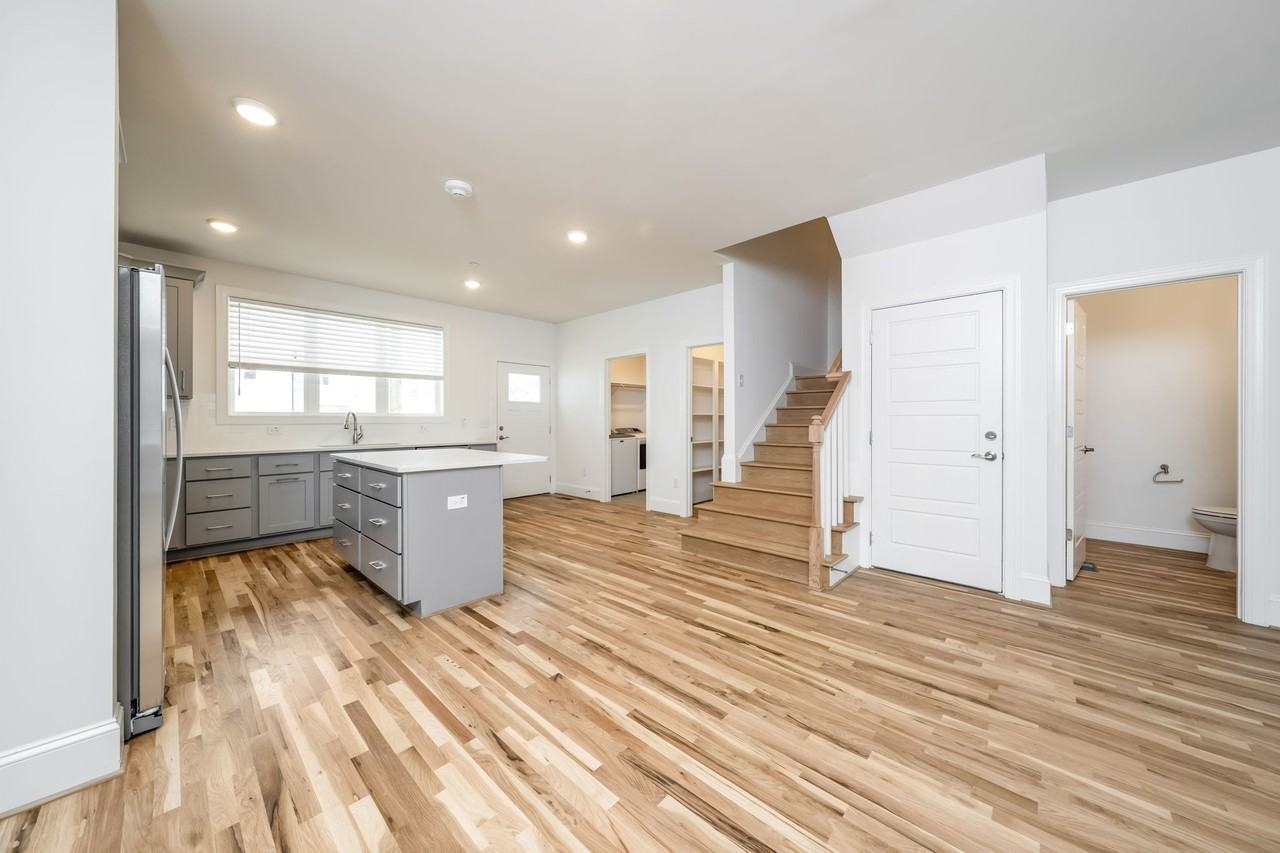 3825 Sperry Land Ct #23 - Photo 7 of 29