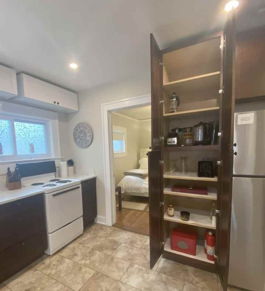 45 Oaklawn St #1 - Photo 6 of 11