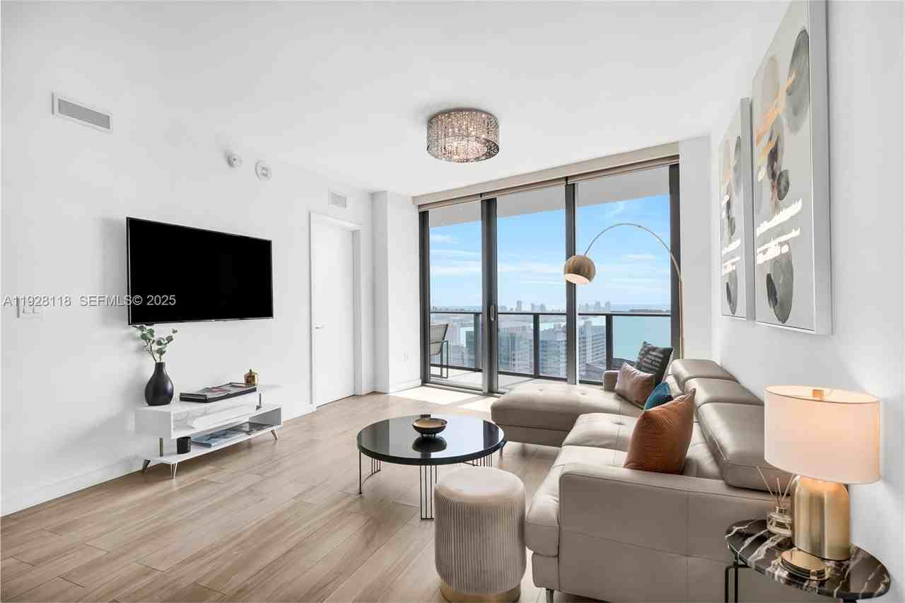 SW 13th St & S Miami Ave - Photo 5 of 31