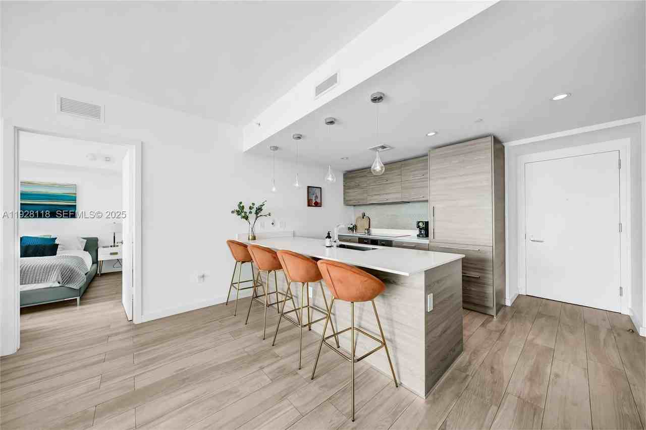 SW 13th St & S Miami Ave - Photo 6 of 31