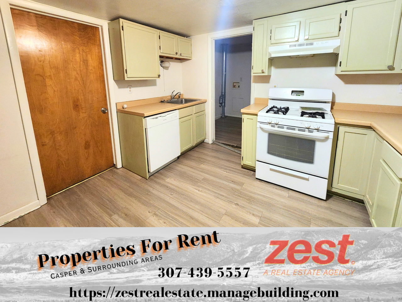 1121 1/2 Glenarm St #1-2 - Photo 3 of 10