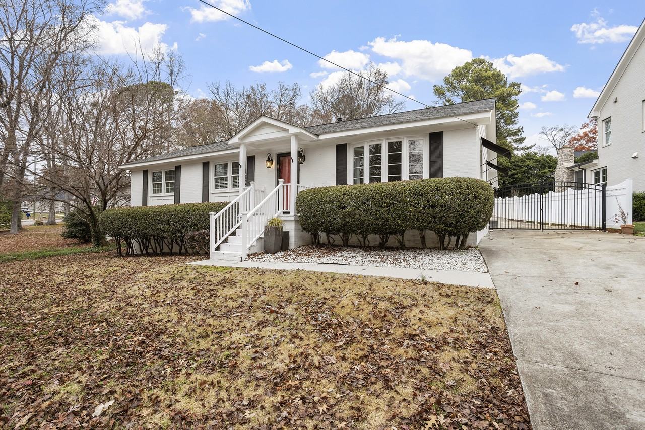 301 Latimer Rd #1 - Photo 7 of 34