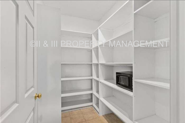 11408 W 117th Ter #1 - Photo 7 of 23